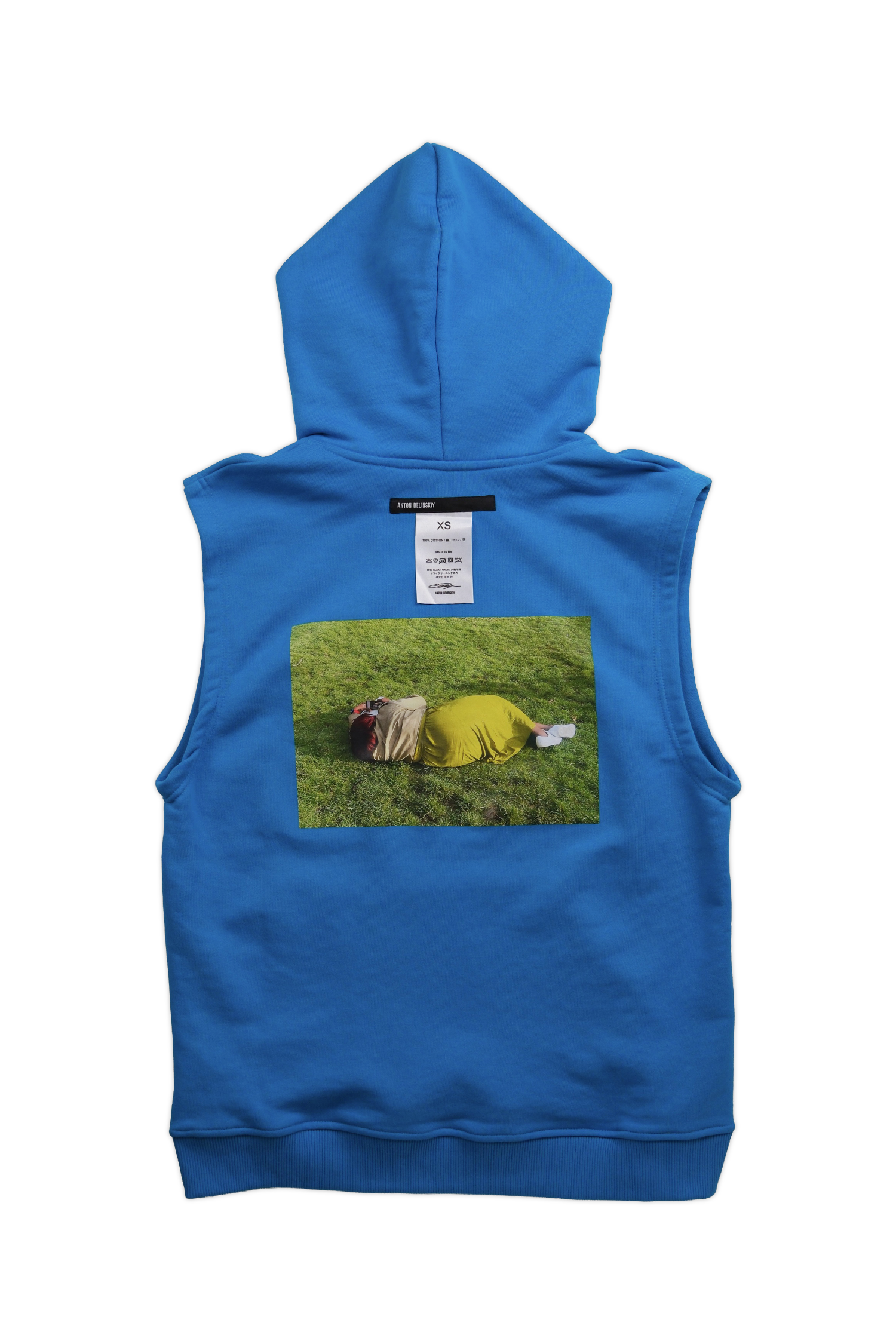 SLEEVELESS HOODIE