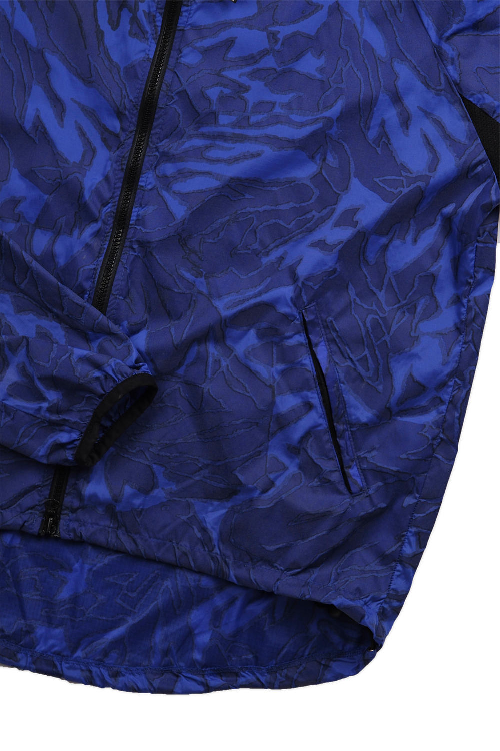 Early Winters by INSPORT IllumiNITE